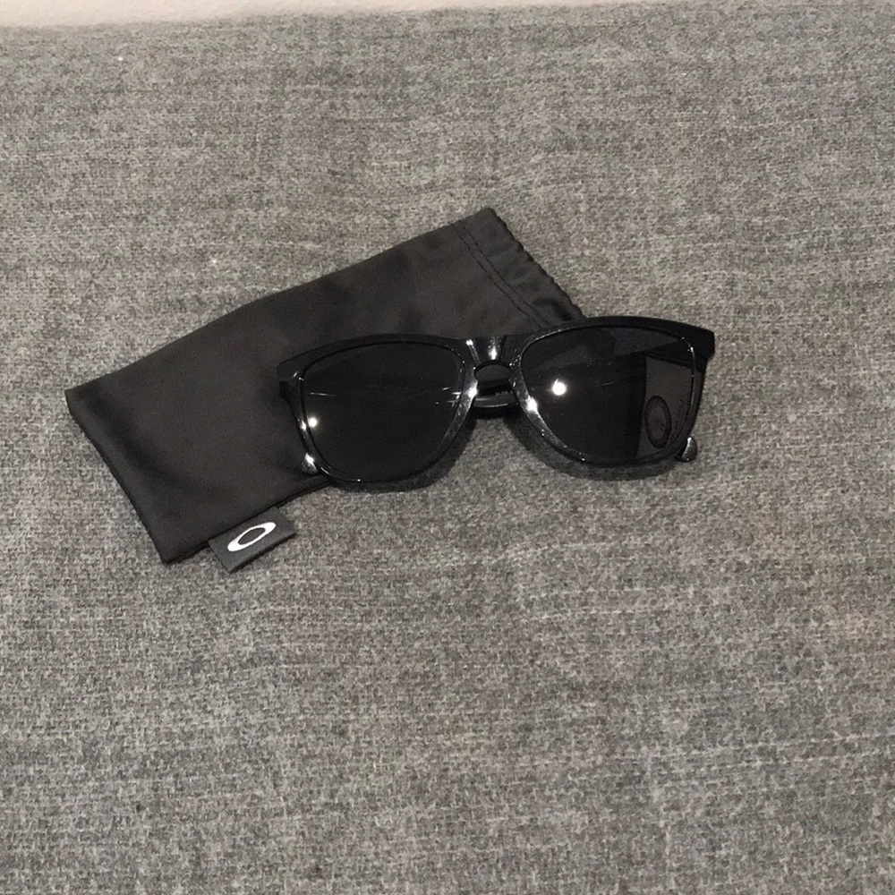 Oakley Frogskins Sunglasses